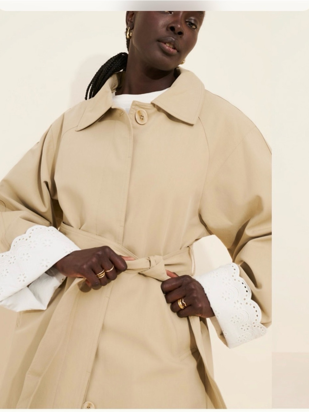 Anthropologie Cubic Beige Trench Coat with White Eyelet Scalloped Cuffs S/M